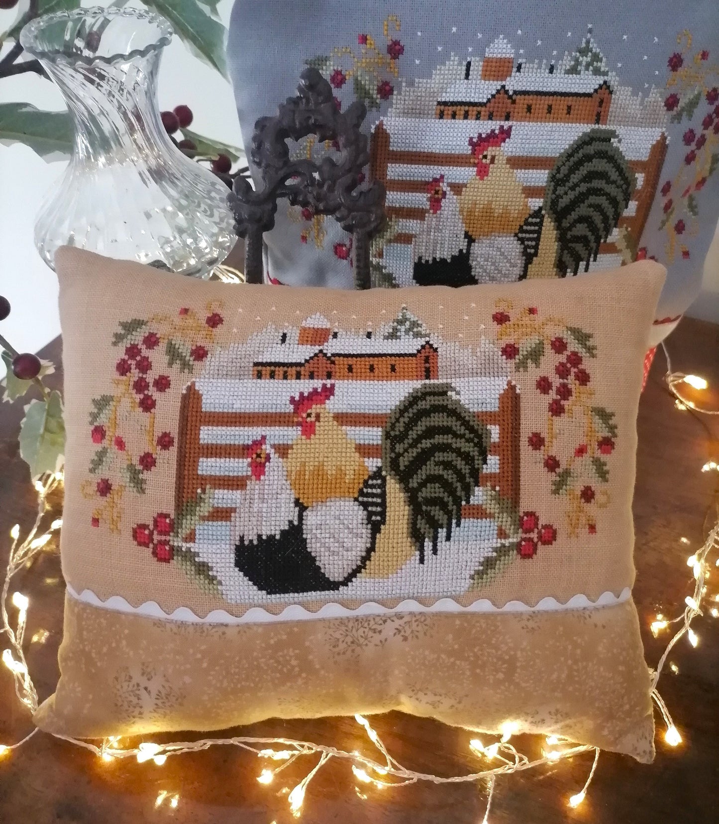 Winter Hen - Nonstop Stitching