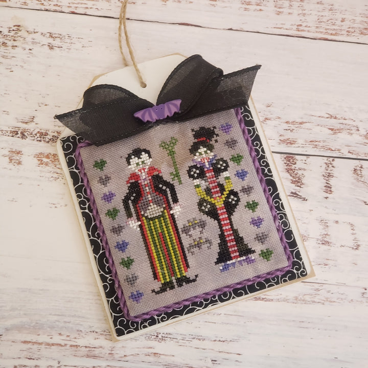 Mr. & Mrs. Dracula - Nonstop Stitching